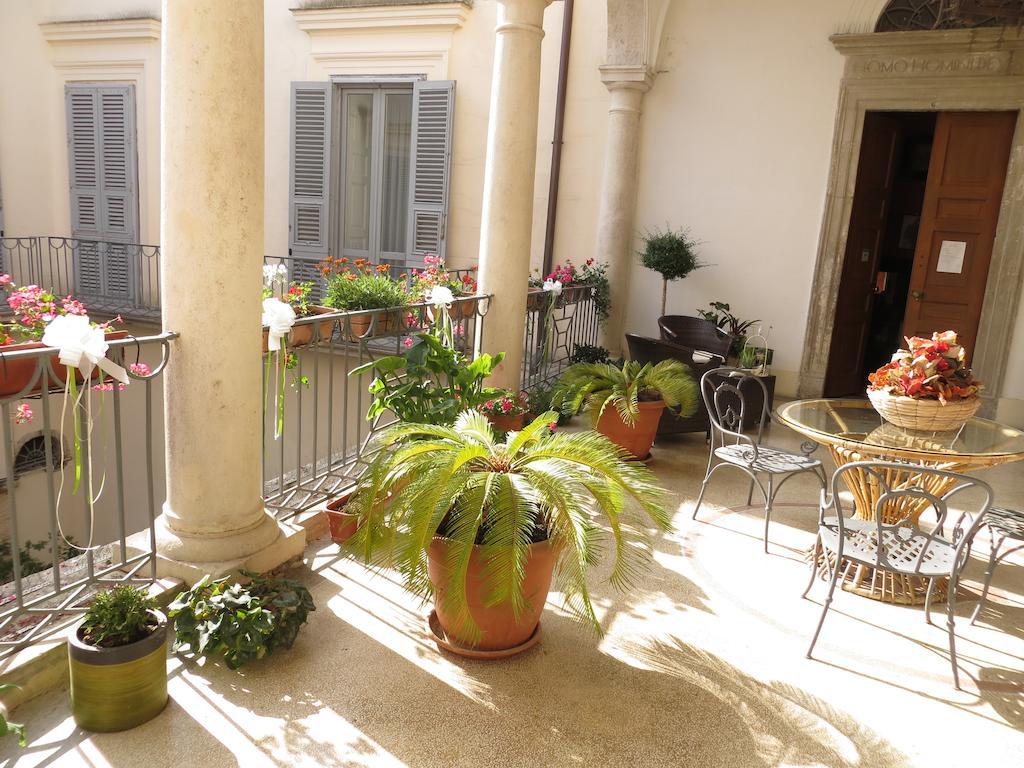 B&B Casa Cavalli Лучера Экстерьер фото
